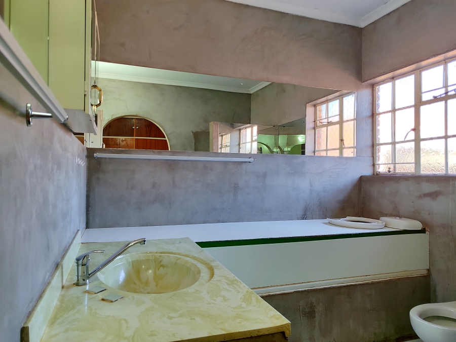 4 Bedroom Property for Sale in Flamwood North West